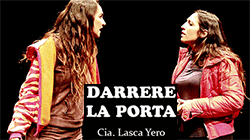 Darrera la porta